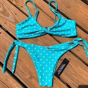 Blackbough blue polka set